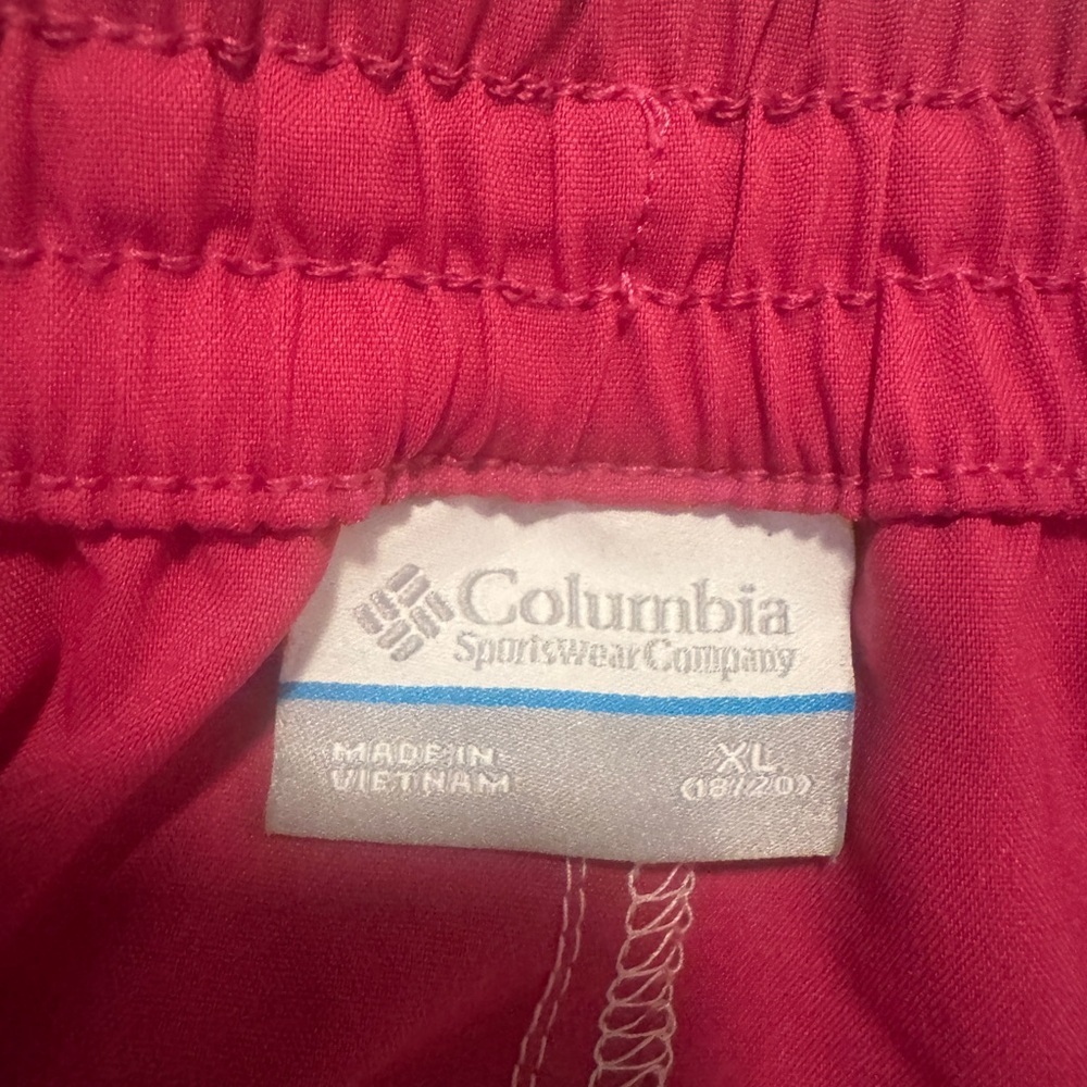 Columbia Multicolor Tropical Women's Athletic Shorts - Picture 3 of 6